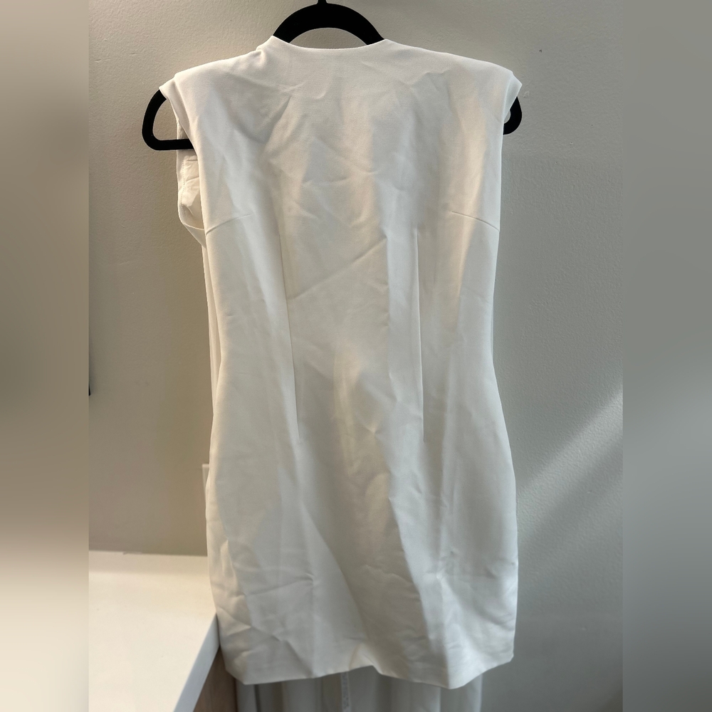 Elysium White Bodycon Mini Dress With Chiffon Cape size 6 in white - Picture 6 of 7